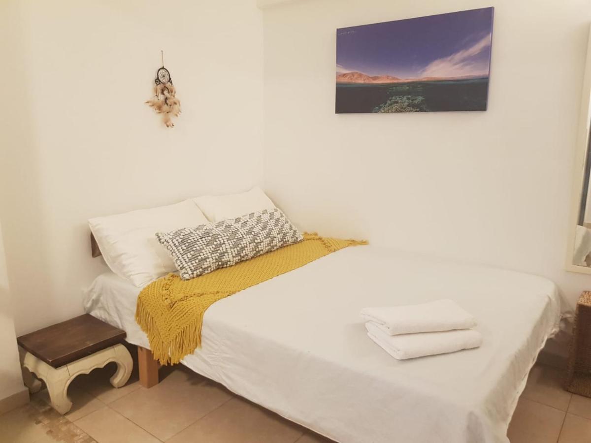 כרמונ'ס פטיו - Carmona'S Patio Apartment Eilat Bagian luar foto