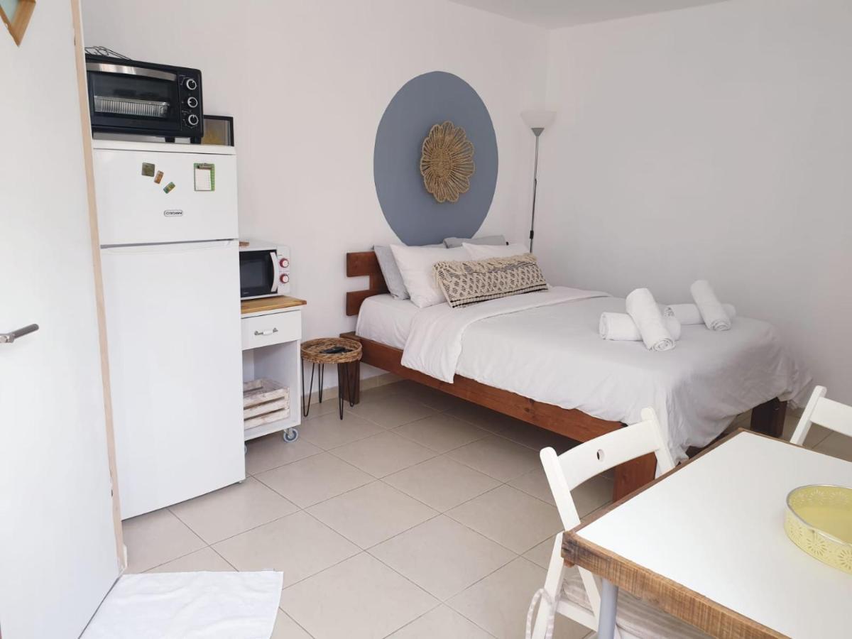 כרמונ'ס פטיו - Carmona'S Patio Apartment Eilat Bagian luar foto